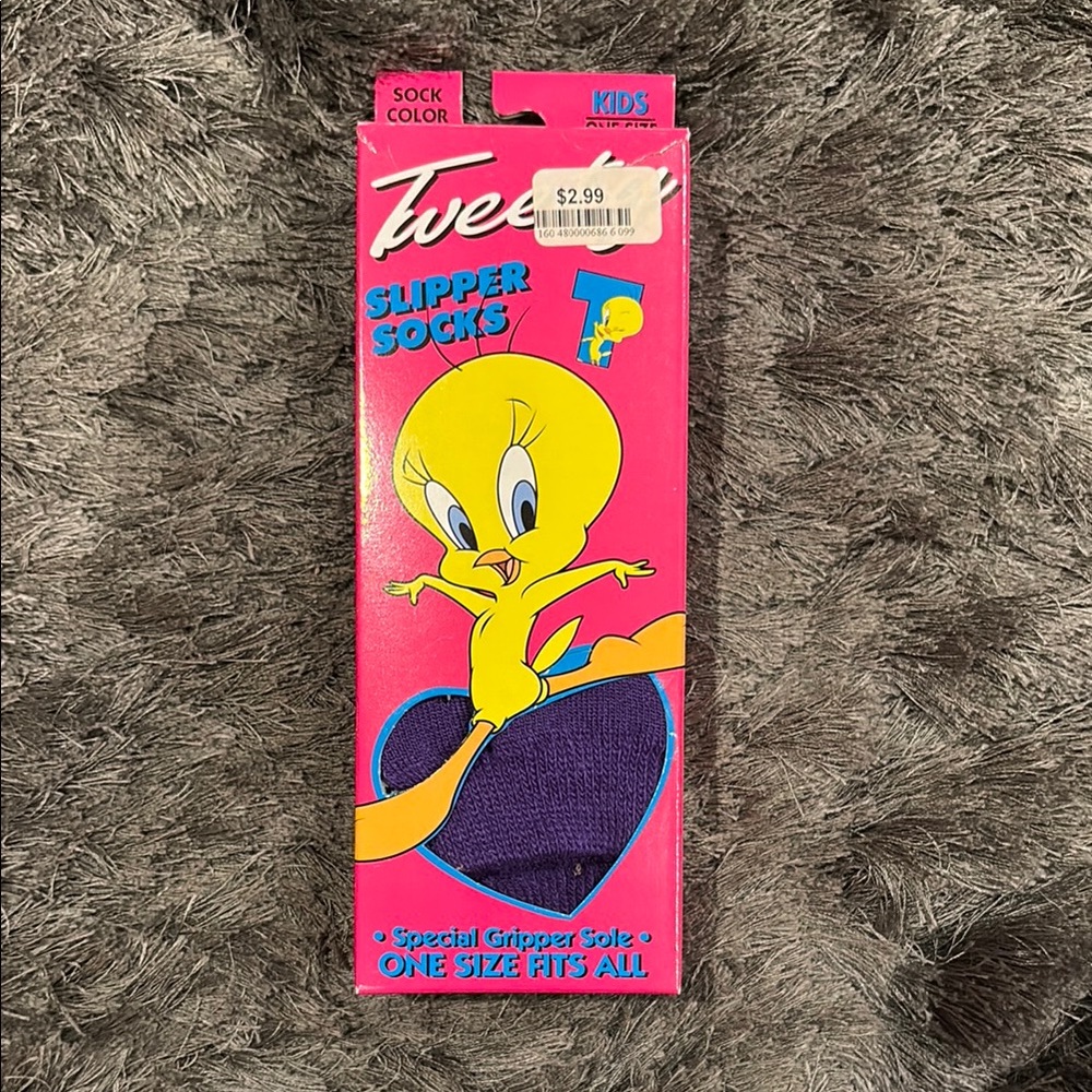 Tweety Slipper Socks in Pink and Purple